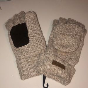 Knit gloves